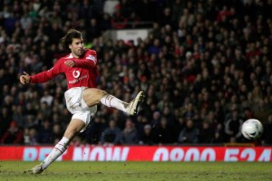 MANCHESTER, UNITED KINGDOM - JANUARY 25: Ruud van Nistlerooy of Manchester shoots on goal during the Carling Cup Semi Final Second Leg between Manchester United and Blackburn Rovers at Old Trafford on January 25, 2006 in Manchester England. (Photo by Clive Rose/Getty Images)